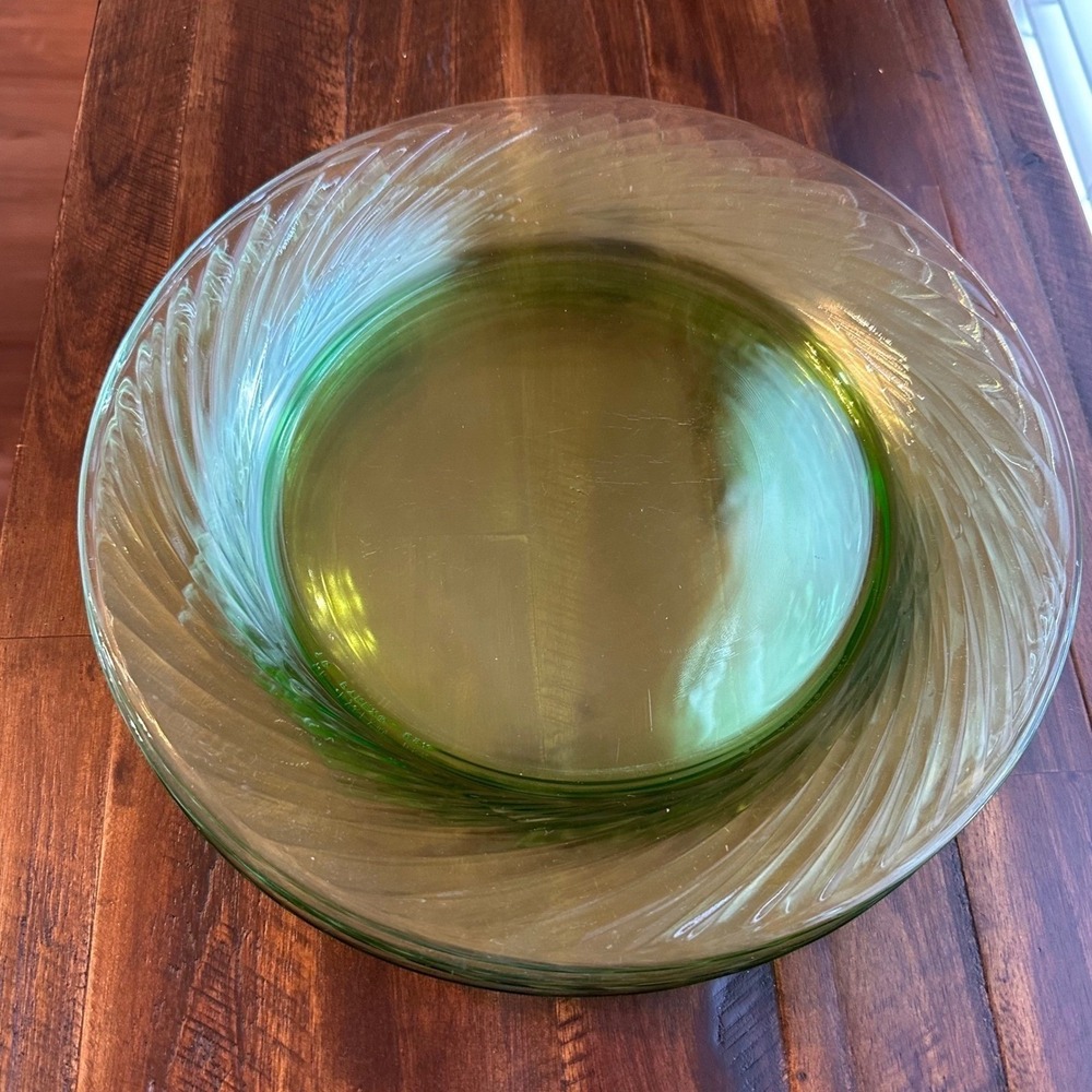Vintage Pyrex Green Glass Swirl Luncheon Plates Set of 2 USA 8.5 Inch